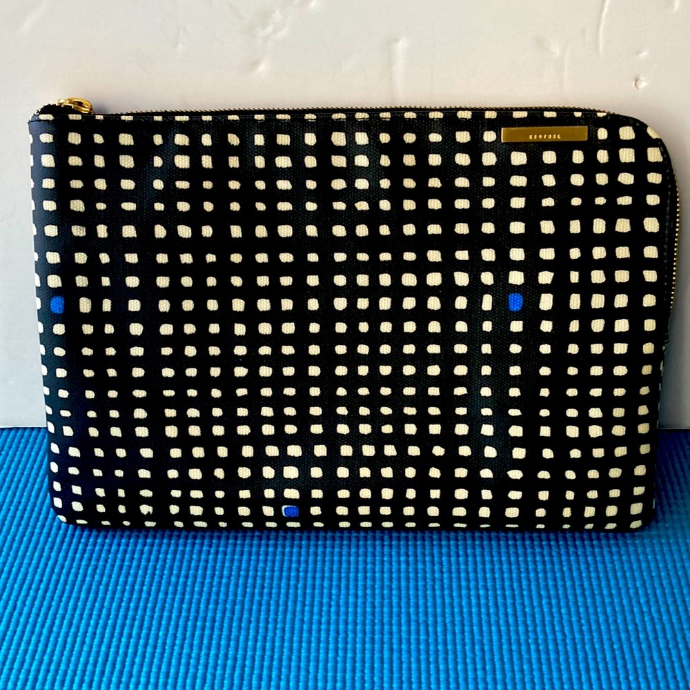 KESTREL BAG-NWOT